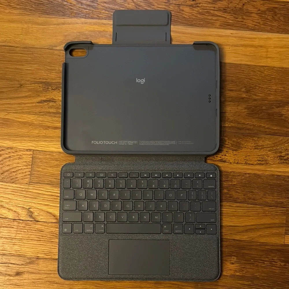 Logitech Gray Folio Touch Keyboard